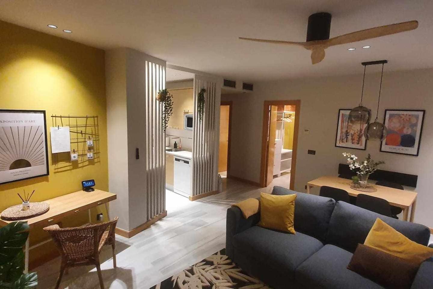 Apartamenticos Studio 98 Zaragoza Bagian luar foto